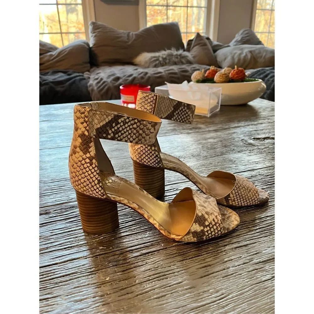 Vince Camuto Jacon Tan Snake Print Ankle Strap Heeled Sandals sz 8.5 NWOB